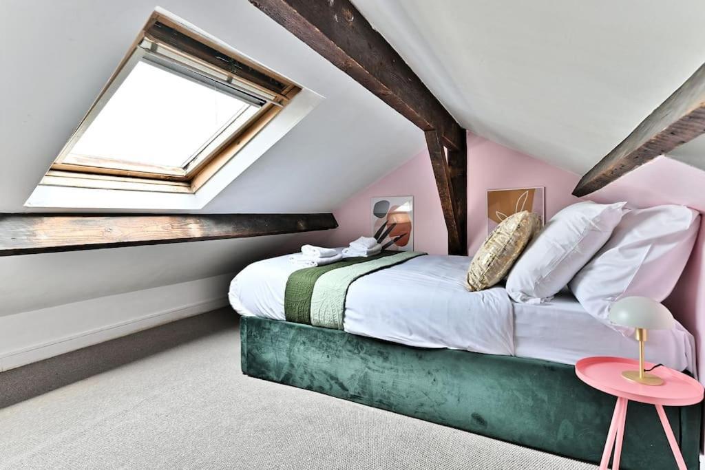 Loft Mezzanine A 14eme Appartement Paris